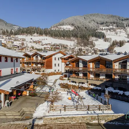 Tauern Mitterwirt 124 アパート ピーゼンドルフ